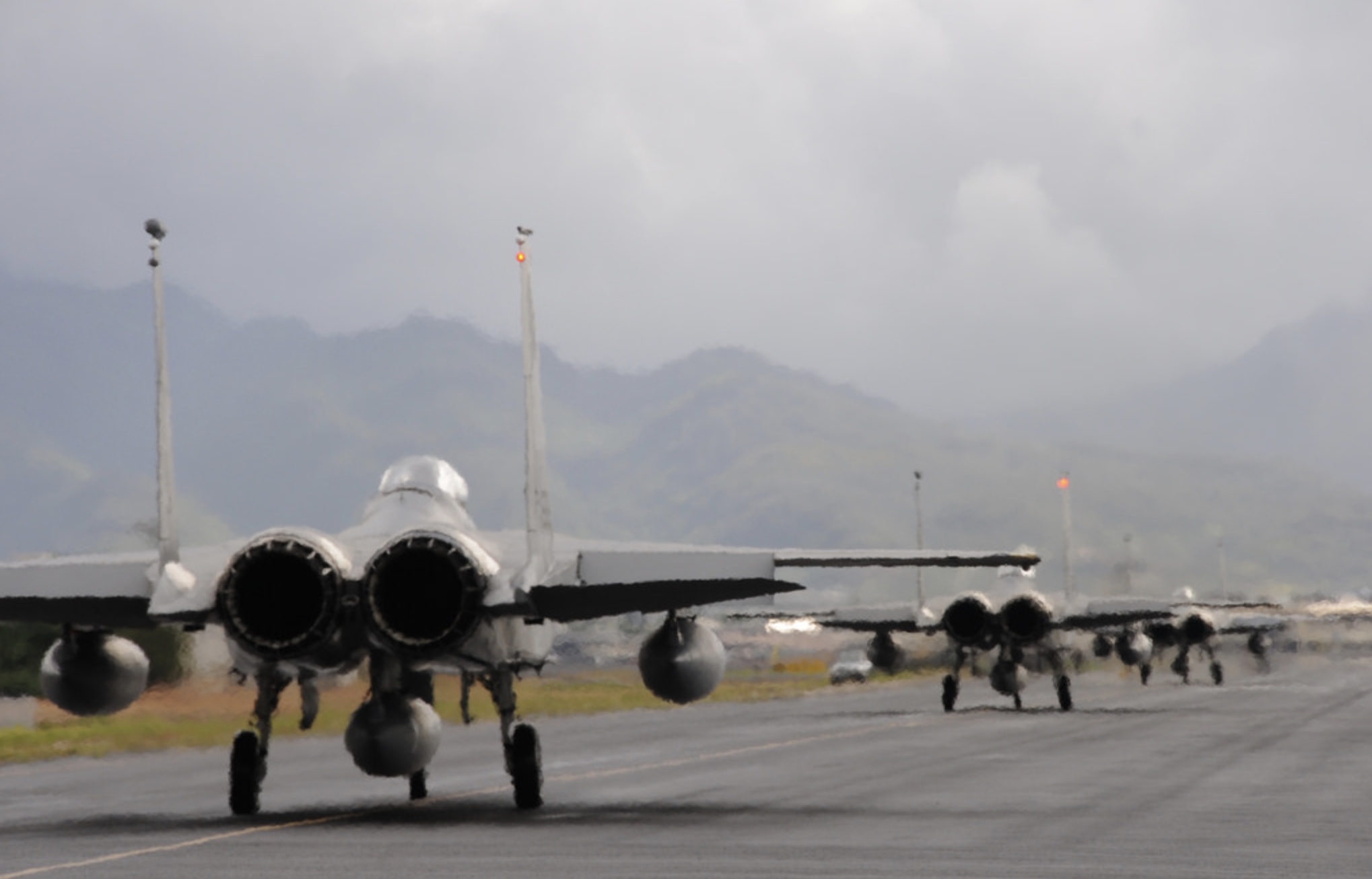 Check Six: F-15s on Taxiway Mike | Retiree News2038 x 1306